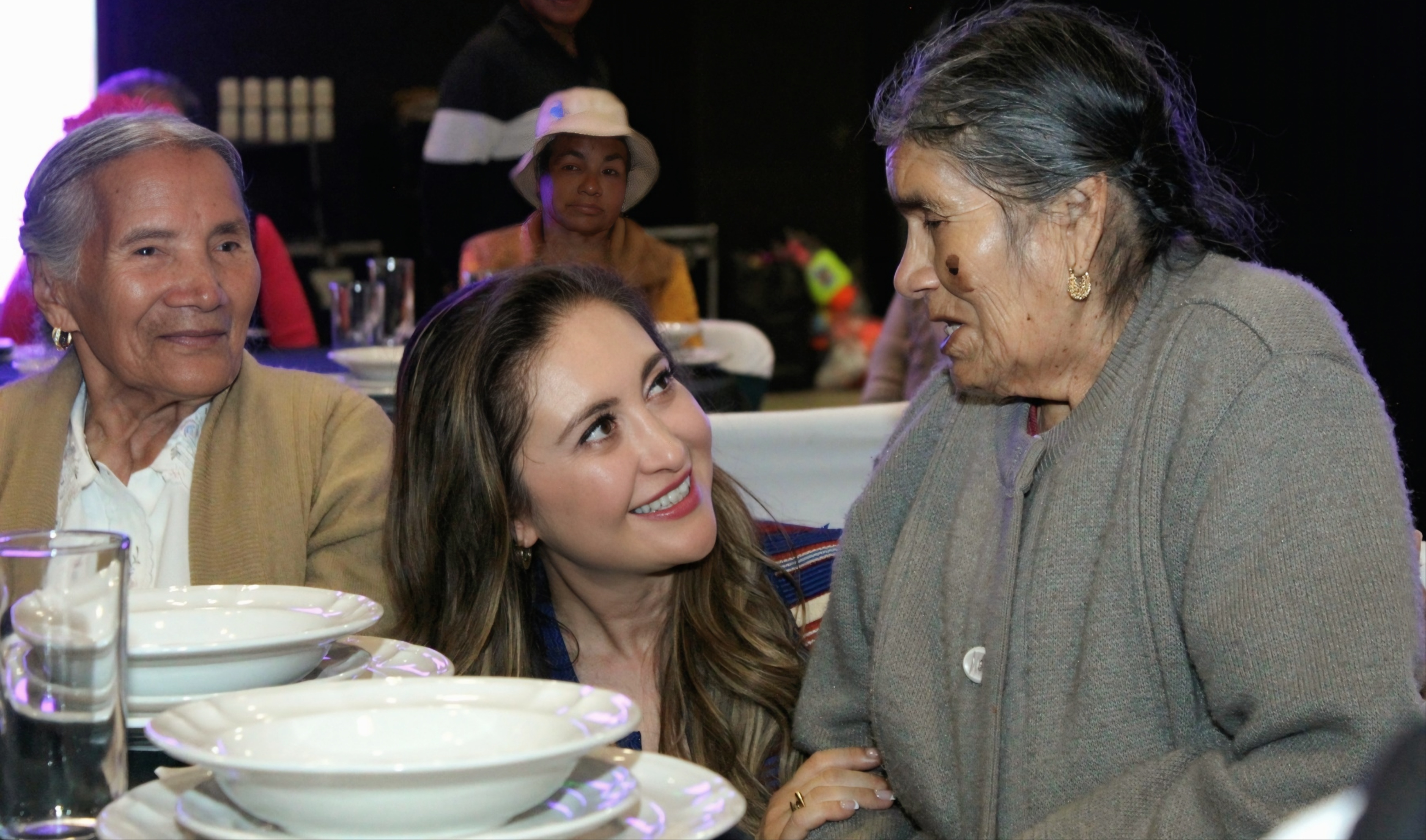 Festejo por el Día del Adulto Mayor